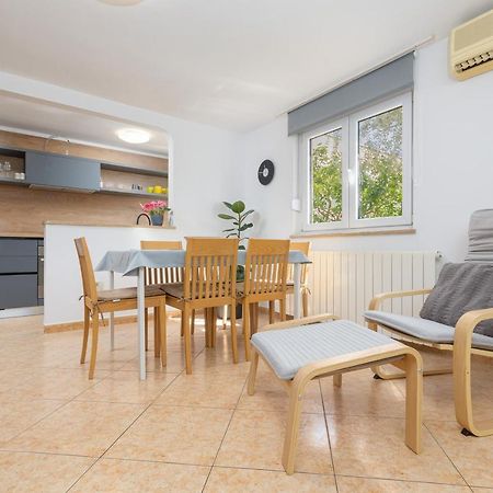 Apartment Dragonja PUY Eksteriør bilde